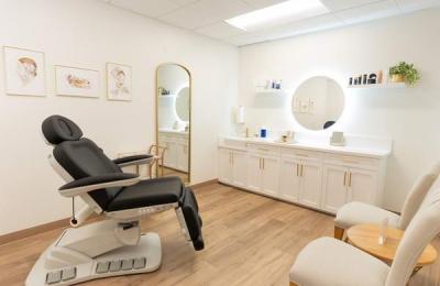 2 Turnkey Manhattan Medical Spa Locations | Operating Business + Brand-New Facility | Asking $2.6M As is | Fully Equipped
